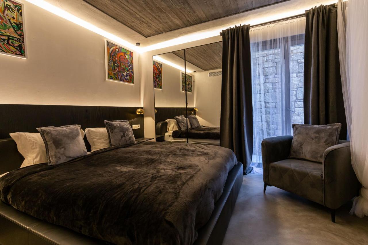 Villa Serenity Sky - Luxury, Design & Sunset Views By One-villas