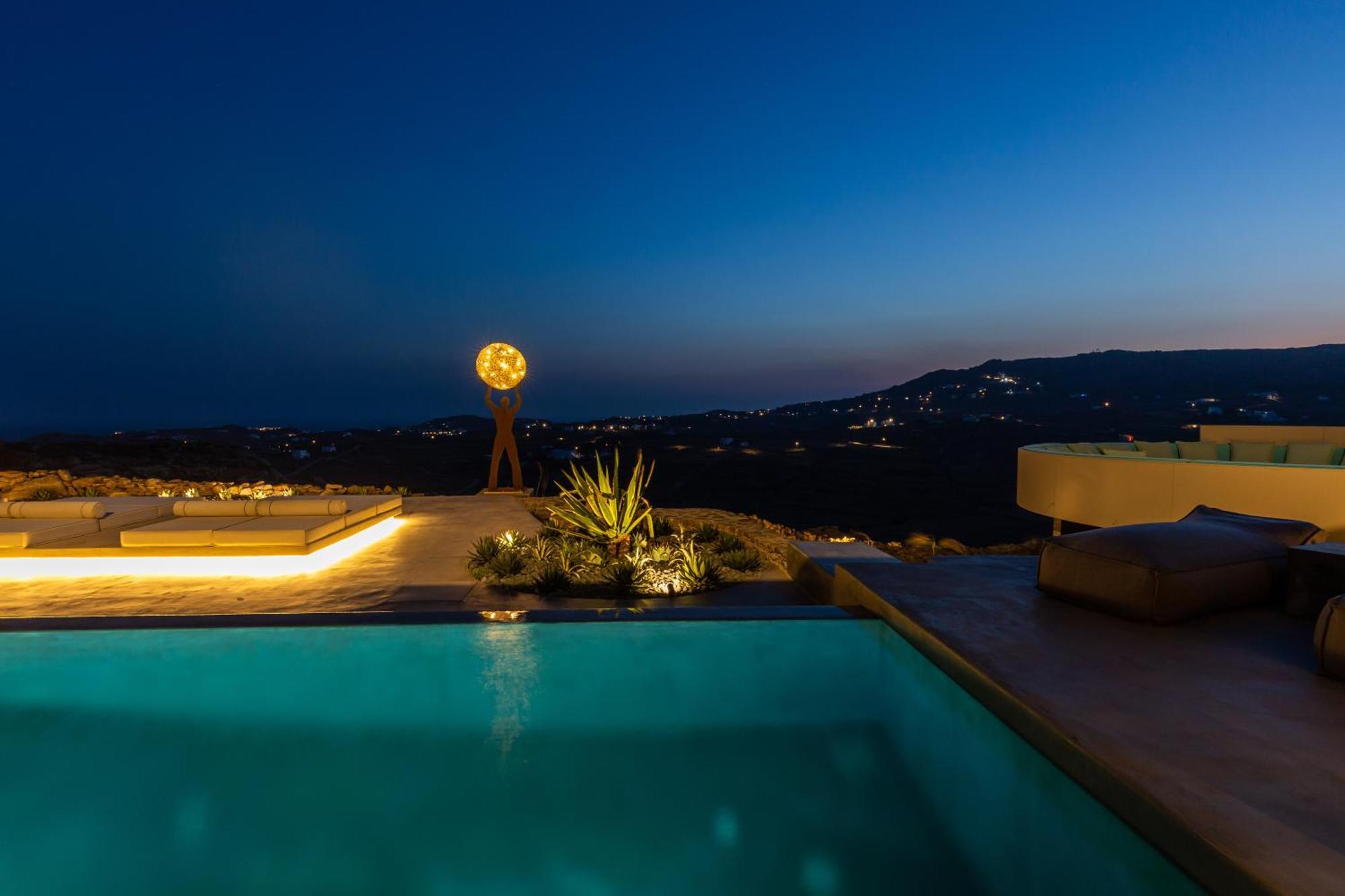 Villa Serenity Sky - Luxury, Design & Sunset Views By One-villas